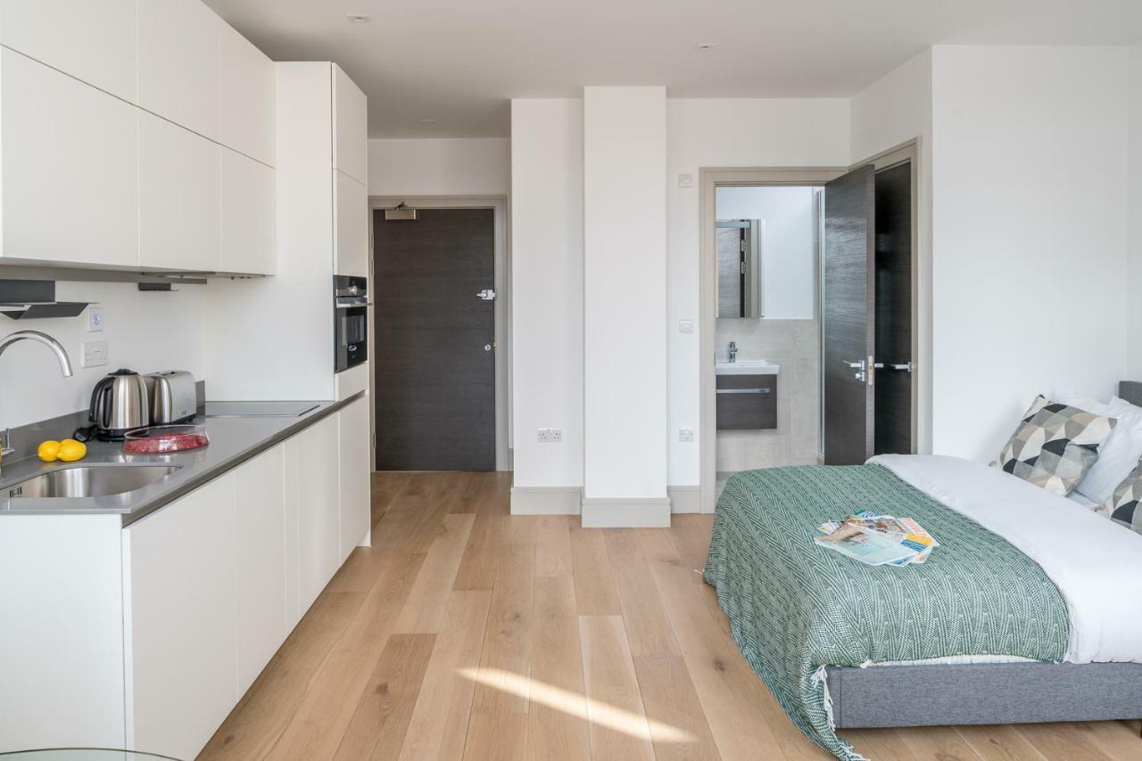 Modern London City Apartment - Victoria Line Bagian luar foto
